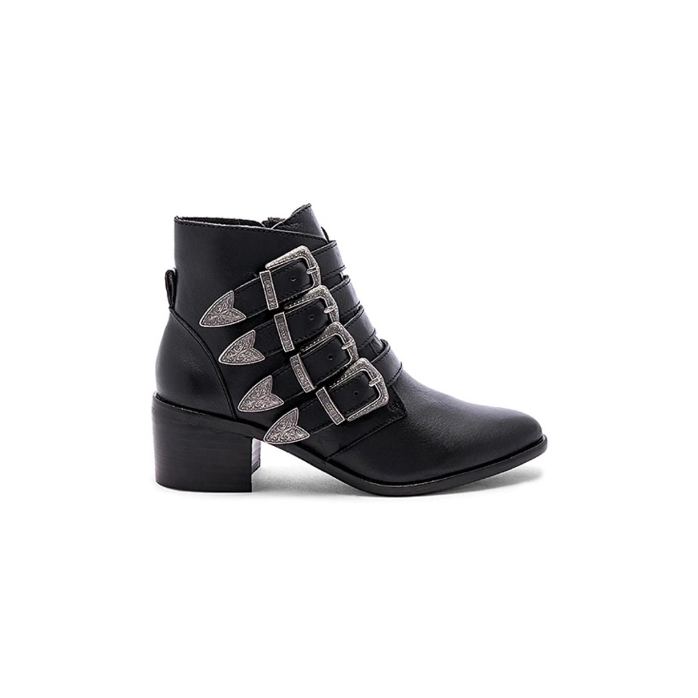 Steve Madden Billey Booties in Black